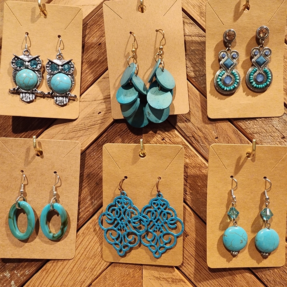 Lot of TURQUOISE Earrings